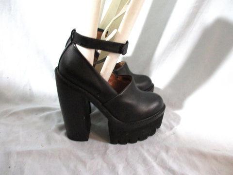 JEFFREY CAMPBELL SCULLY PLATFORM Chunky High Heel Shoe 8.5 Leather BLACK