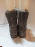 Womens UGG AUSTRALIA 1103764 CLASSIC Short DUAL ZIP II Suede Winter BOOT Shearling GRAY 9 Snow