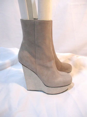 NEW NWT ACNE HYDRO-SUE Suede PLATFORM WEDGE Boot Bootie 37 STONE BEIGE