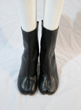 NEW MAISON MARTIN MARGIELA PARIS Split Toe Bootie Boot 36 6 BLACK Leather Womens