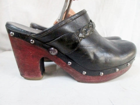 Womens UGG AUSTRALIA 3206 KAYLEE Leather Clog Shoe Slip-On Stud BLACK 9 Mule