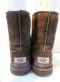 Kids Girls UGG AUSTRALIA 5251 CLASSIC SHORT Suede BOOTS Shoe CHOCOLATE 5 BROWN