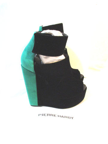 NEW PIERRE HARDY VELVET SUEDE KID Wedge Heel Bootie 37 BLACK GREEN