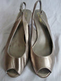 Womens COLE HAAN Leather Pump Heel Shoe 7.5 METALLIC GOLD NIKE AIR Strappy