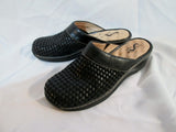 NEW Womens SOFT WALK MERCED Woven Leather Clog Shoe Slip-On 9 BLACK Mule