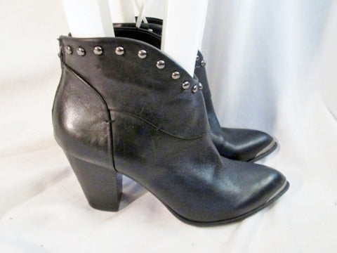 Womens B. MAKOWSKY QUINCY Leather Booties Moto Rocker BOOTS Shoes BLACK 8.5