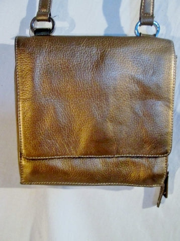 TIGNANELLO Leather Shoulder Bag Stitch Purse Swingpack Wallet GOLD Metallic M