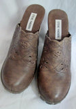 Womens STEVE MADDEN LENNIE Leather Clog High Heel Slip-On Mules 9 BROWN GREEN