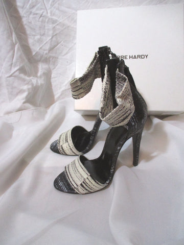 PIERRE HARDY Stiletto High Heel Sandal Shoe 37 BLACK WHITE Back Zip Snake