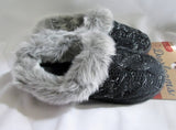 NEW Womens DEARFOAMS Faux Fur Knit Clog Moc Slippers Slides Shoes L 9-10 BLACK GRAY