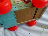 Vintage 1965 FISHER PRICE 131 MILK WAGON Little People Playset Pull Toy COMPLETE!