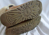 Womens UGG AUSTRALIA BAILEY BUTTON Suede Winter BOOTS Shoe 9.5 BROWN CHESTNUT Snow