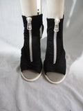 IGGY AZALEA STEVE MADDEN SCUBAA Chunky High Heel Pump Shoe sandal 8.5 WHITE BLACK
