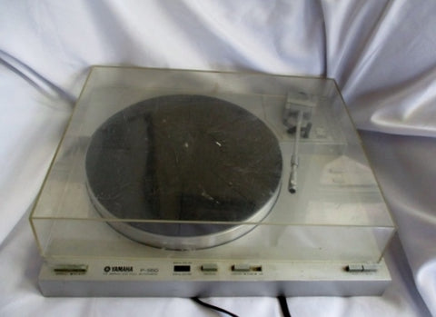 Vintage Yamaha P-550 Direct Drive Turntable Record Player WORKS Parts Needed
