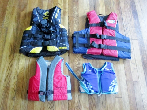 Set 4 Adult + Child Life Jacket Preserver Ski Boarding Boating Vest Flotation Aid BODY GLOVE WEST MARINE +