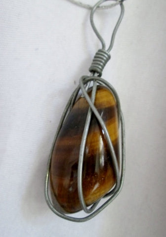 Genuine TIGER EYE STONE Pendant Necklace Collar Natural Crystal Wire Wrap Boho Rock