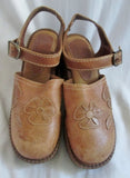 Womens STEVE MADDEN OLIVE Leather Clog Chunky Heel Buckle Shoes 7 BROWN
