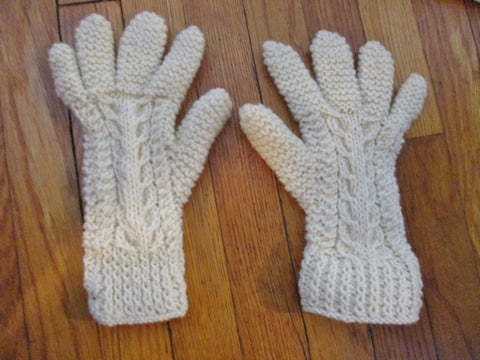 Womens Hand Knit Handmade IRELAND CREME WHITE Glove OS