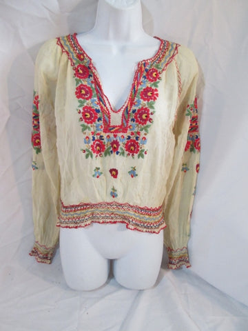 Vintage Womens HUNGARY Hand Embroidered Peasant Top Shirt Boho WHITE Hippy