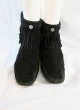 Womens MINNETONKA Suede Fringe Ankle Boots Moccasin BLACK Shoes 7 Booties