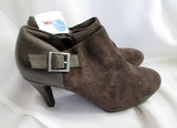 NEW Womens CLARKS Suede High Heel Ankle CUBAN BOOTS BROWN 7.5 Booties Shoe