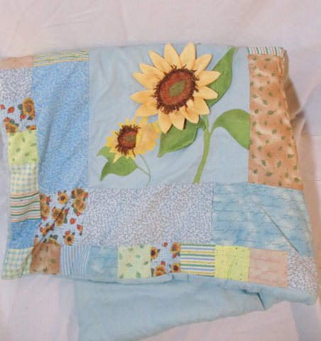 NEW SUSAN WINGET SUNBURST COLLECTION SUNFLOWER QUILT Blanket Bedspread BLUE YELLOW
