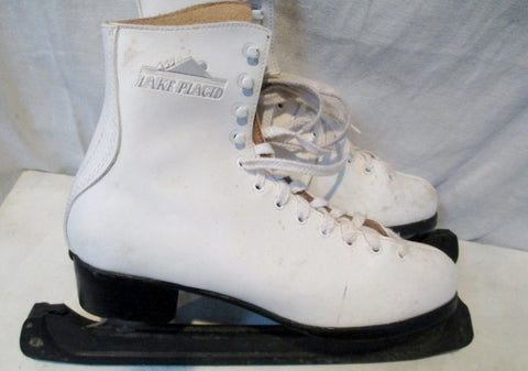 EUC Womens Ladies LAKE PLACID CANADA Figure Ice Skates 9 White Leather