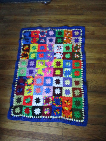 Handmade Crochet GRANNY SQUARE Blanket Throw Afghan Cover Knit Yarn COLORFUL 33x45
