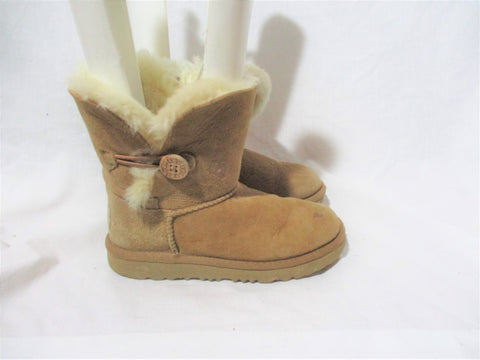 Airbrushed Hand Painted Feather Ugg Boots Classic Tall Sand5