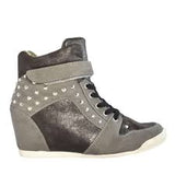 NEW Womens GUESS RAURIE Hi-Top Sneaker Sports Athletic Shoe 6.5 GRAY Stud